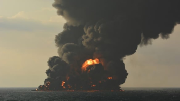 sanchi油船起火 持续燃烧一周后沉没