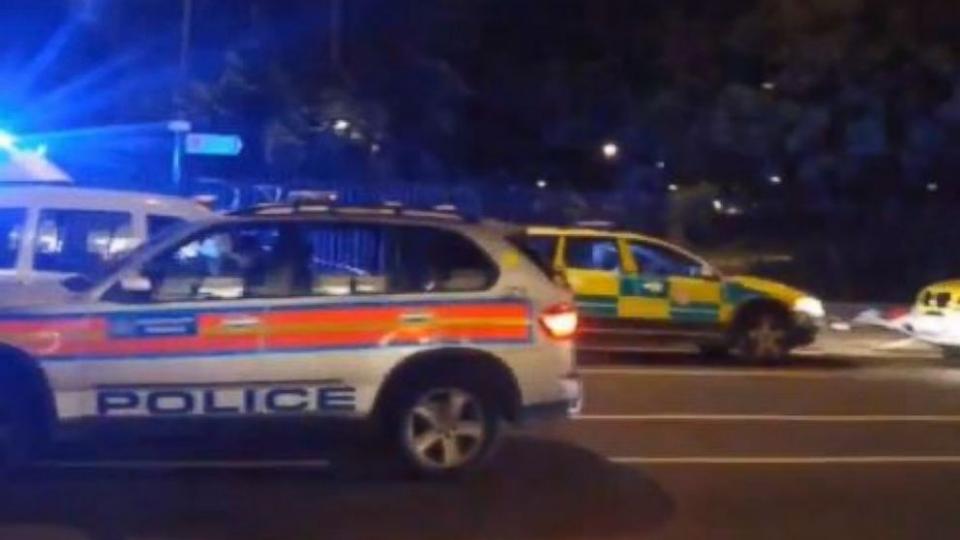 美国女性在伦敦遭遇砍杀，5人受伤