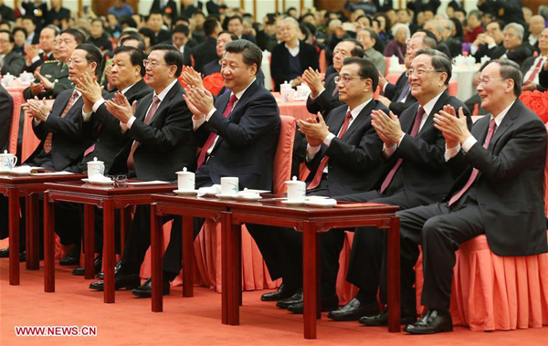 中国领导人向全国人民拜年