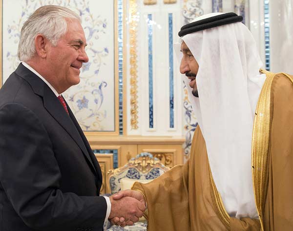 美国国务卿与沙特国王会晤讨论卡塔尔断交危机