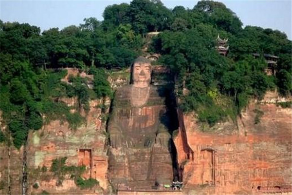 中国已有48处风景名胜被列为联合国教科文组织世界遗产