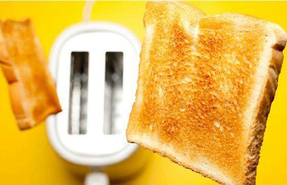 英国科学家发现烤面包和薯片可致癌